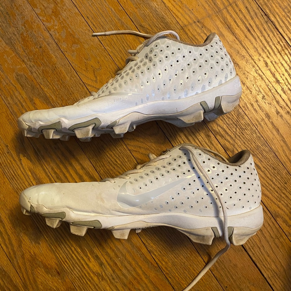 Football cleats